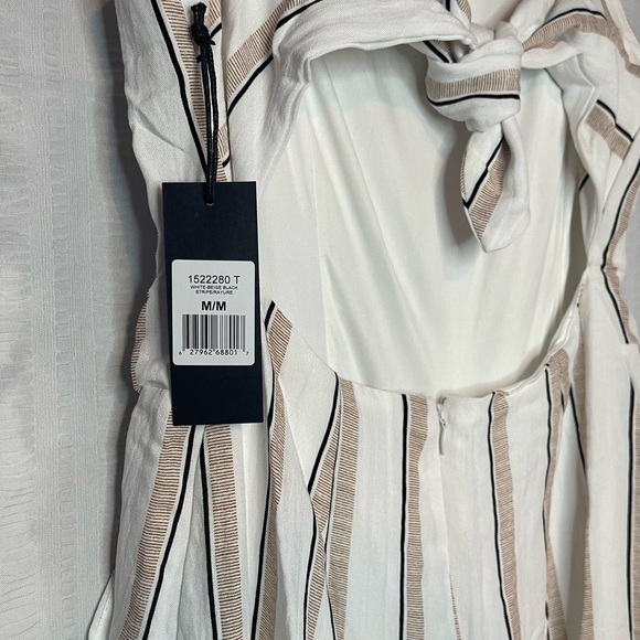 Women's Striped Jumpsuit - Picture 5 of 6